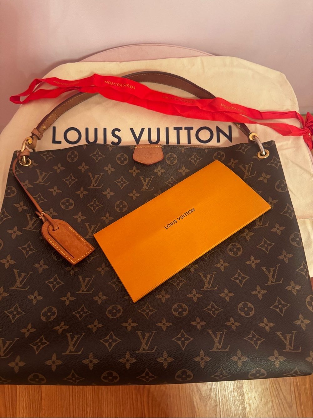 Louis Vuitton Monogram Graceful MM - Good Condition